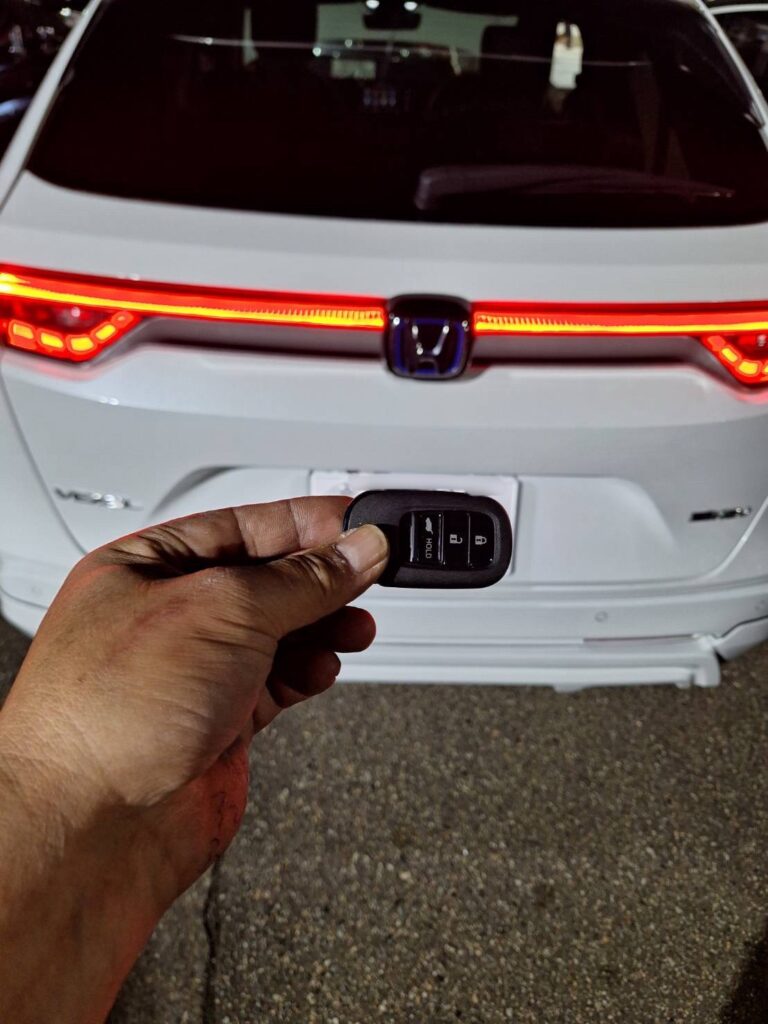 令和5年式HONDAヴェゼルのスマートキー追加作成｜車両チェックから登録まで専門的に対応【金沢市のKEYTRUST】🔑🚗